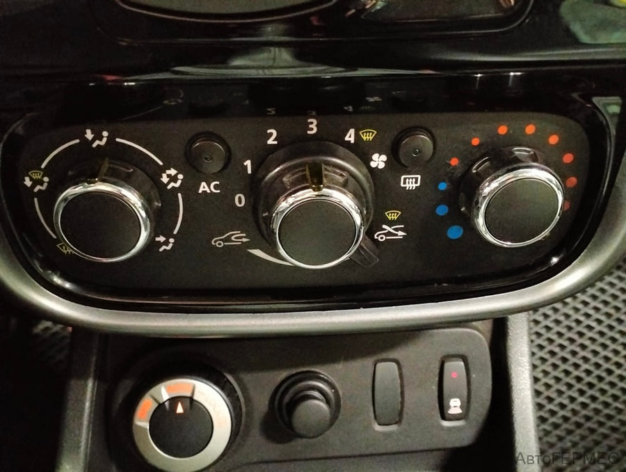 Фото RENAULT Duster I с пробегом | №7 Фото RENAULT Duster I с пробегом | №7