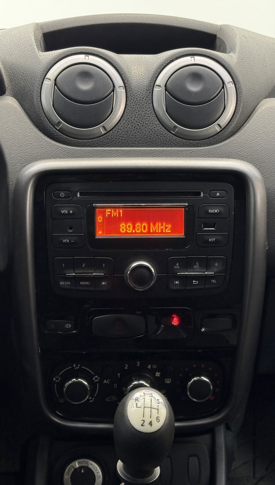 Фото RENAULT Duster I с пробегом | №7