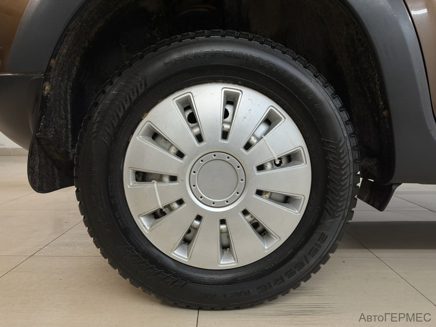 Фото RENAULT Duster I с пробегом | №13