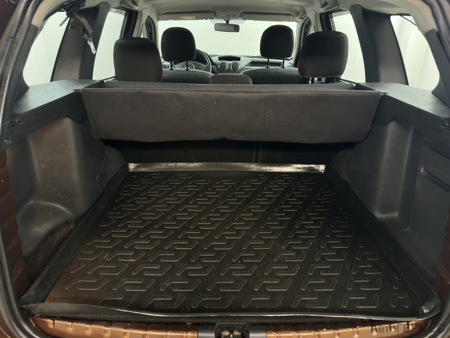 Фото RENAULT Duster I с пробегом | №11