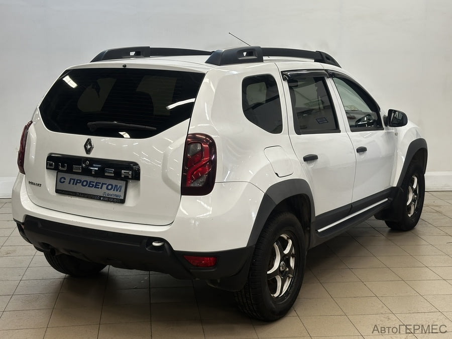 Фото RENAULT Duster I Рестайлинг с пробегом | №4