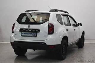 Фото RENAULT Duster I Рестайлинг с пробегом Фото RENAULT Duster I Рестайлинг с пробегом