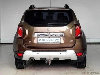 Фото RENAULT Duster I Рестайлинг с пробегом