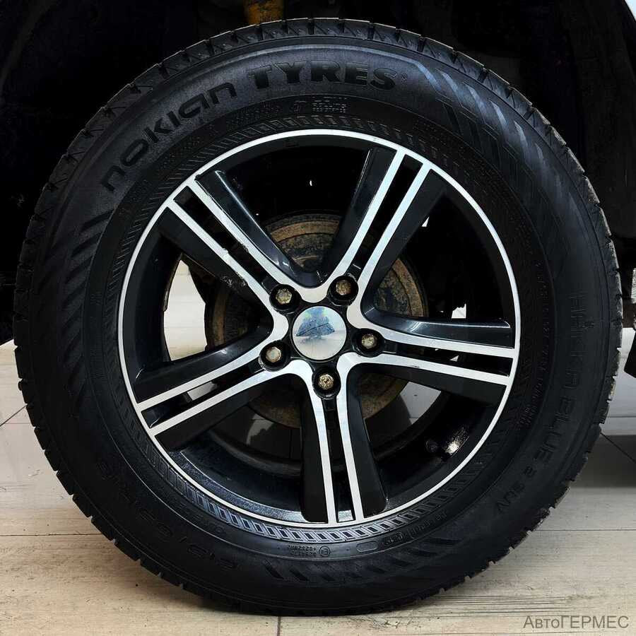 Фото RENAULT Duster I Рестайлинг с пробегом | №14 Фото RENAULT Duster I Рестайлинг с пробегом | №14