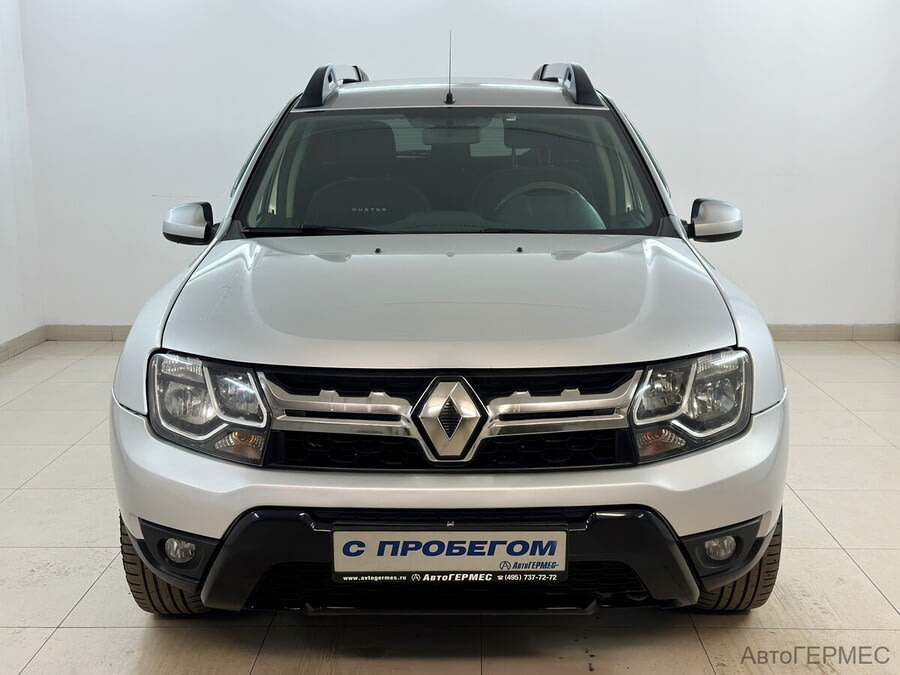 Фото RENAULT Duster I Рестайлинг с пробегом | №2