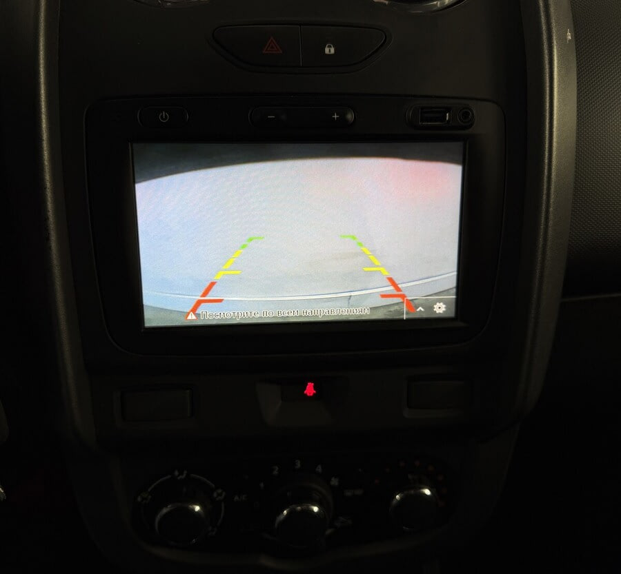 Фото RENAULT Duster I Рестайлинг с пробегом | №8