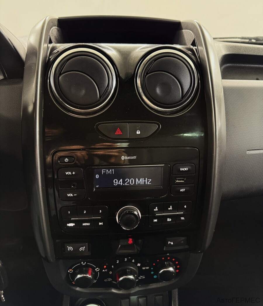 Фото RENAULT Duster I Рестайлинг с пробегом | №7 Фото RENAULT Duster I Рестайлинг с пробегом | №7