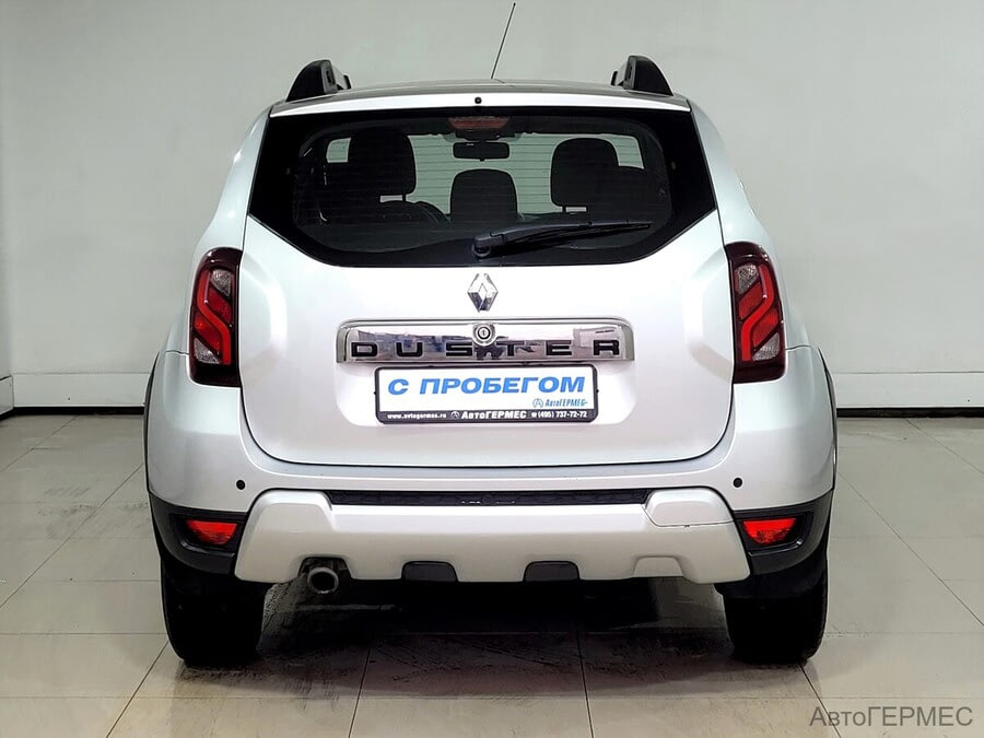 Фото RENAULT Duster I Рестайлинг с пробегом | №3