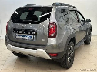 Фото RENAULT Duster I Рестайлинг с пробегом