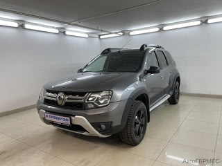 Фото RENAULT Duster I Рестайлинг с пробегом