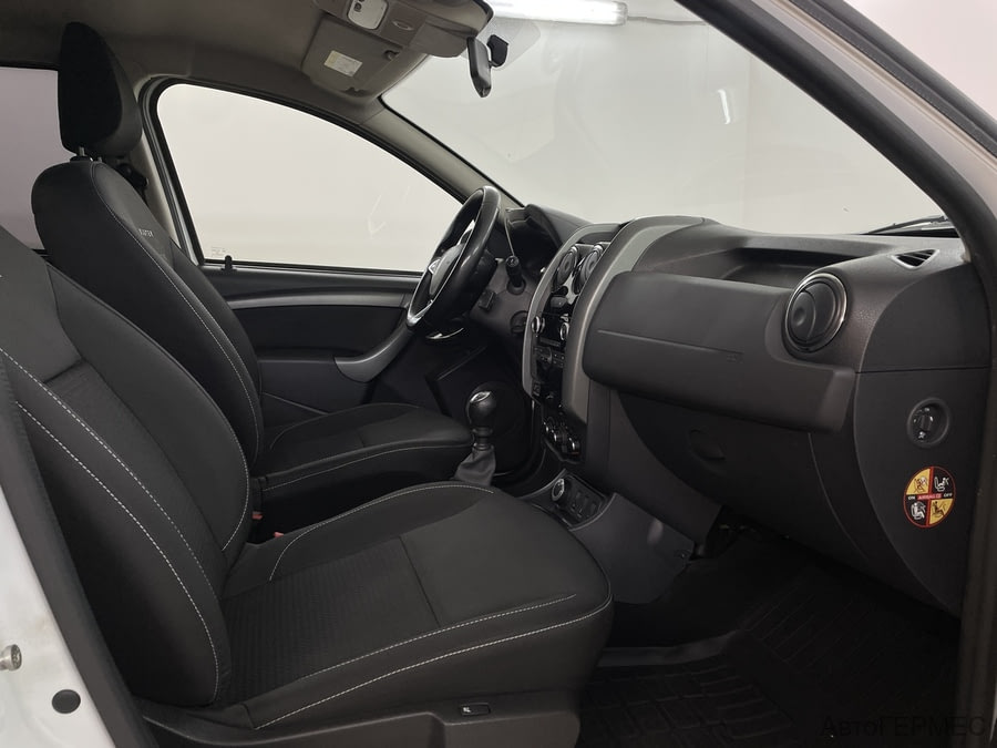 Фото RENAULT Duster I Рестайлинг с пробегом | №9 Фото RENAULT Duster I Рестайлинг с пробегом | №9