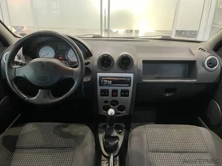 Фото RENAULT Logan I с пробегом