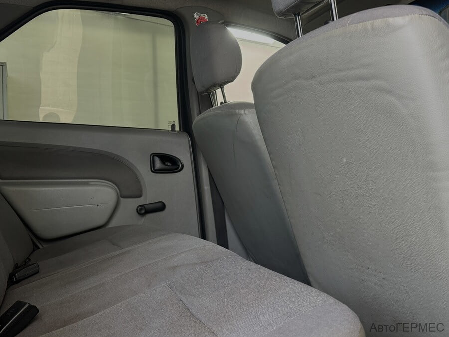 Фото RENAULT Logan I с пробегом | №11