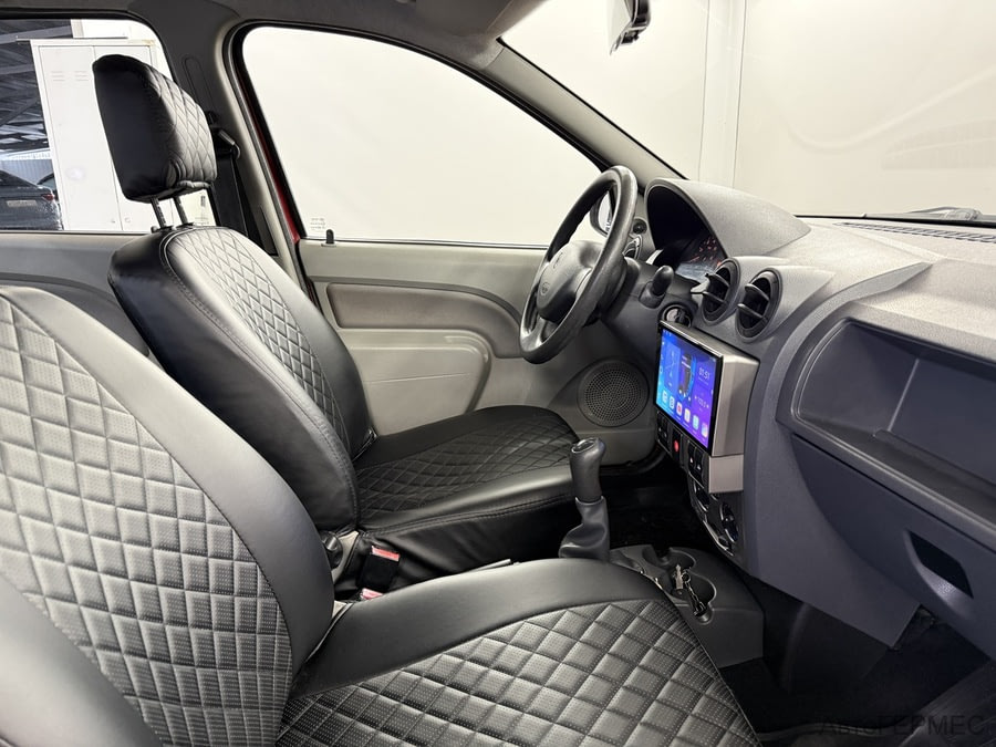 Фото RENAULT Logan I с пробегом | №12