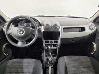 Фото RENAULT Logan I Рестайлинг с пробегом Фото RENAULT Logan I Рестайлинг с пробегом