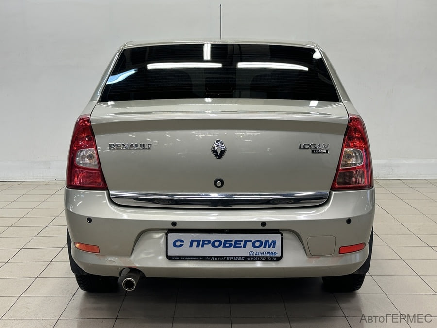 Фото RENAULT Logan I Рестайлинг с пробегом | №3 Фото RENAULT Logan I Рестайлинг с пробегом | №3