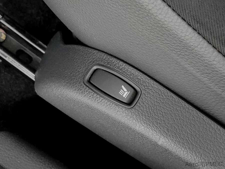 Фото RENAULT Logan I Рестайлинг с пробегом | №9 Фото RENAULT Logan I Рестайлинг с пробегом | №9