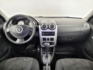 Фото RENAULT Logan I Рестайлинг с пробегом Фото RENAULT Logan I Рестайлинг с пробегом