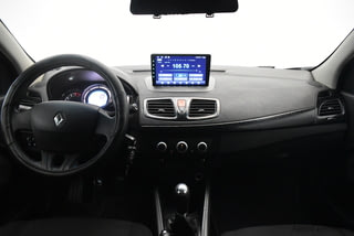 Фото RENAULT Fluence I Рестайлинг с пробегом Фото RENAULT Fluence I Рестайлинг с пробегом