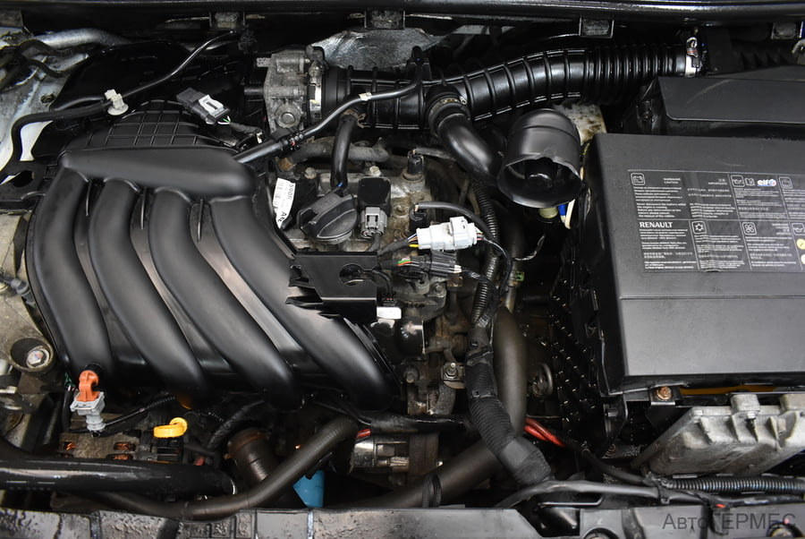 Фото RENAULT Fluence I Рестайлинг с пробегом | №13