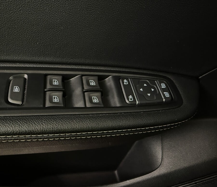 Фото RENAULT Arkana I с пробегом | №9