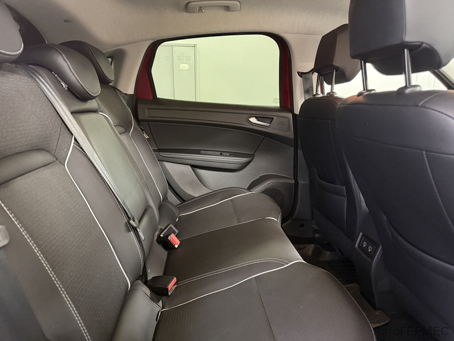 Фото RENAULT Arkana I с пробегом | №13