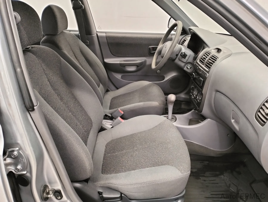 Фото HYUNDAI Accent II с пробегом | №9