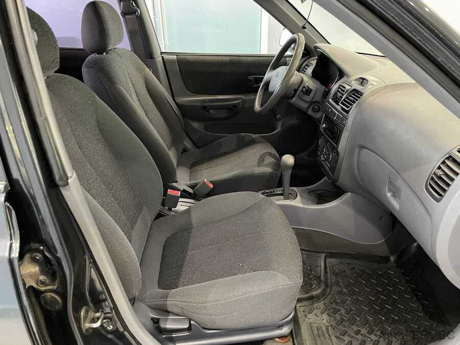 Фото HYUNDAI Accent II с пробегом | №9