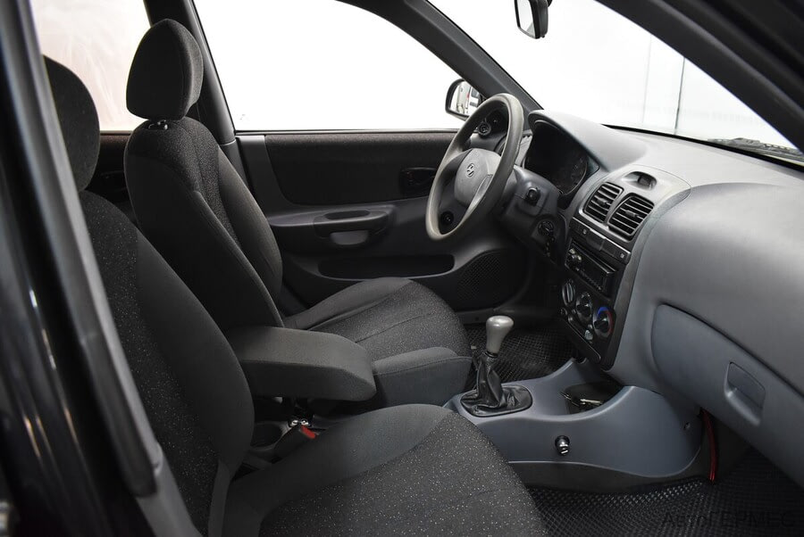 Фото HYUNDAI Accent II с пробегом | №8