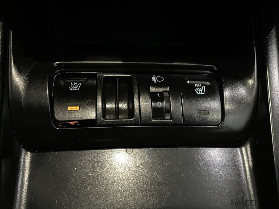 Фото HYUNDAI Elantra III (XD2) Рестайлинг с пробегом | №11