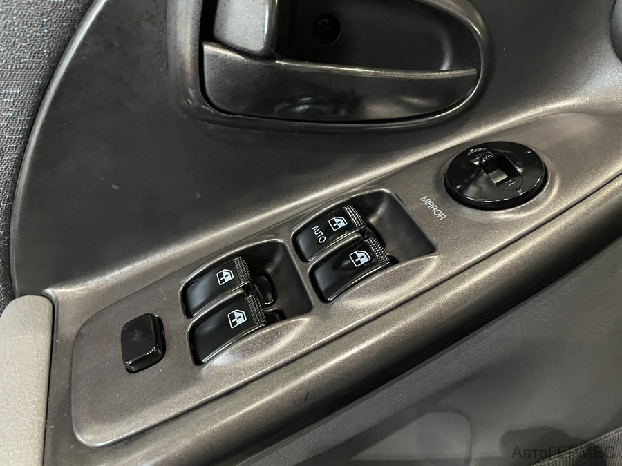 Фото HYUNDAI Elantra III (XD) с пробегом | №8