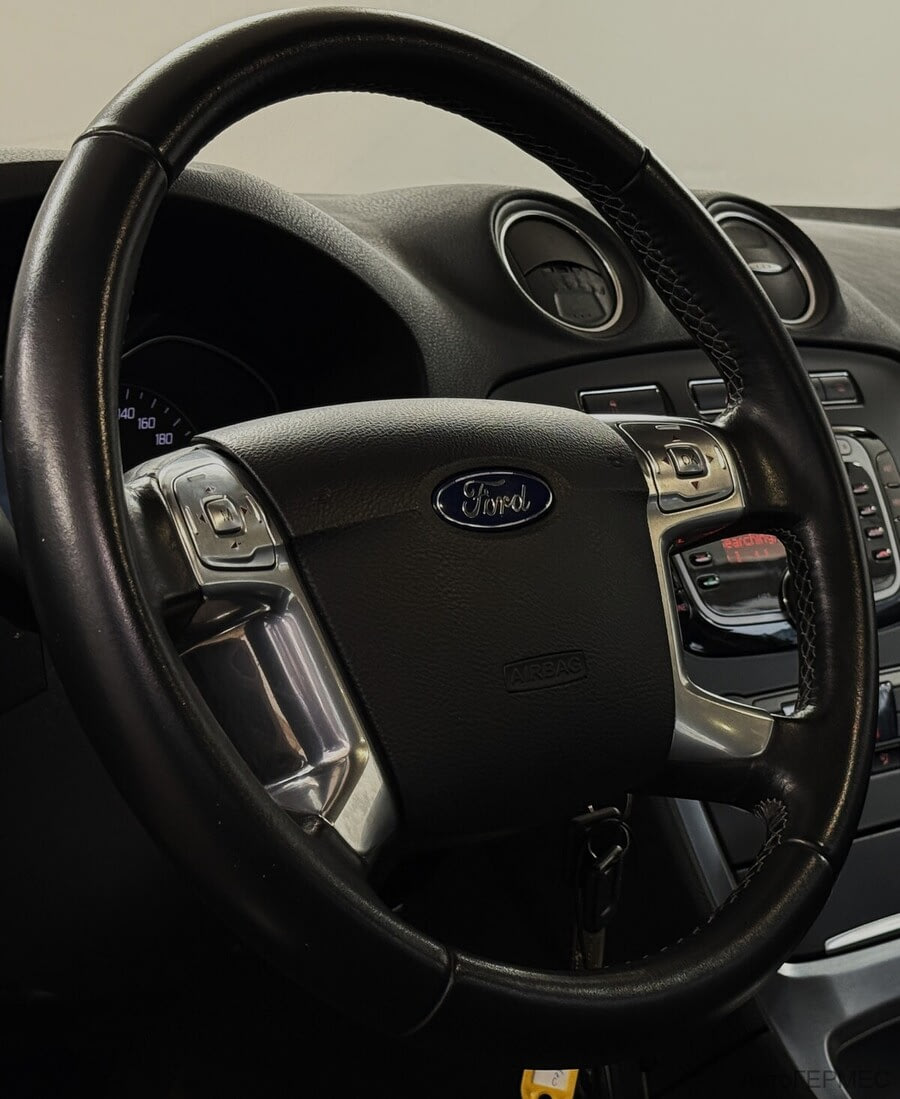 Фото Ford Mondeo IV Рестайлинг с пробегом | №11 Фото Ford Mondeo IV Рестайлинг с пробегом | №11