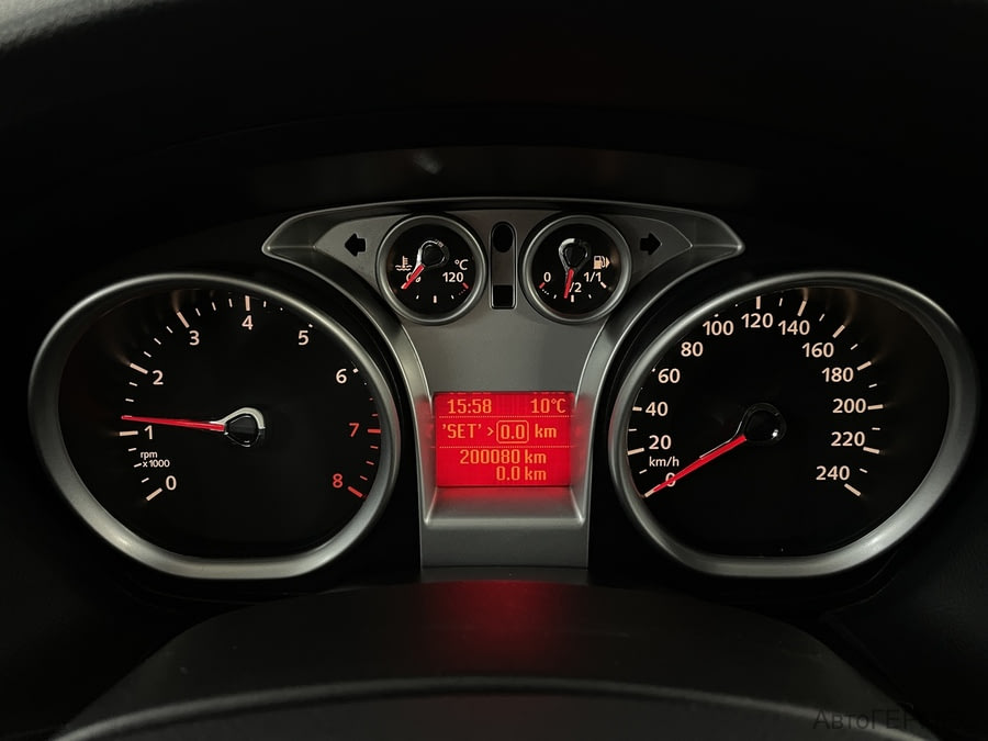 Фото Ford Focus II Рестайлинг с пробегом | №6 Фото Ford Focus II Рестайлинг с пробегом | №6