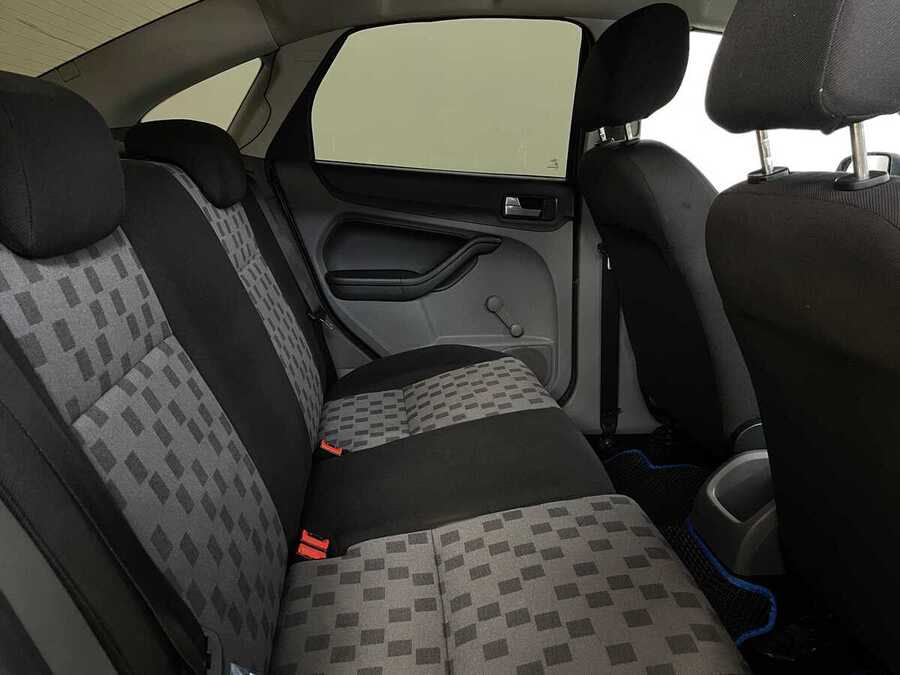 Фото Ford Focus II Рестайлинг с пробегом | №10 Фото Ford Focus II Рестайлинг с пробегом | №10