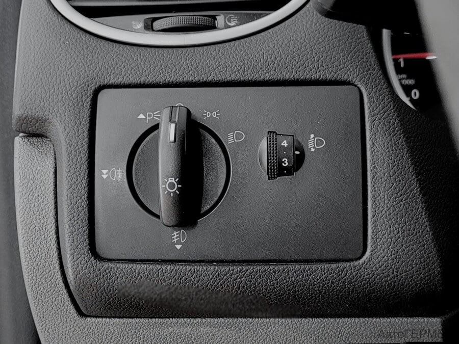 Фото Ford Focus II Рестайлинг с пробегом | №8 Фото Ford Focus II Рестайлинг с пробегом | №8