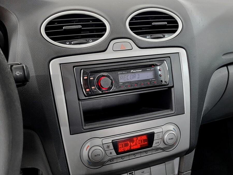 Фото Ford Focus II Рестайлинг с пробегом | №7 Фото Ford Focus II Рестайлинг с пробегом | №7