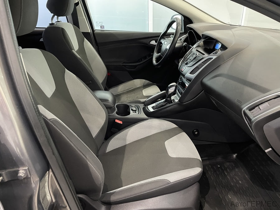 Фото Ford Focus III с пробегом | №12 Фото Ford Focus III с пробегом | №12