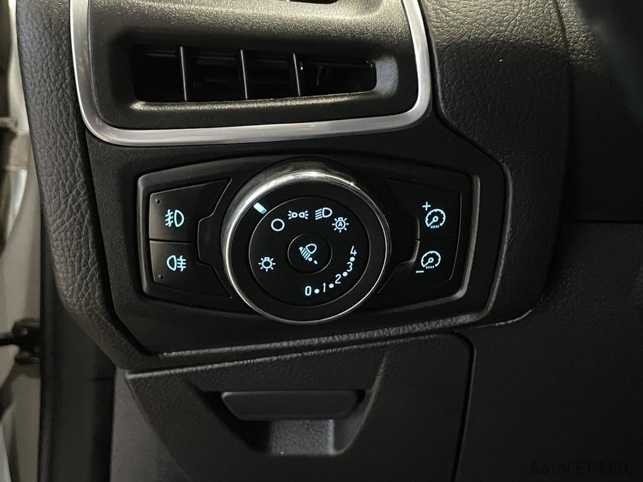 Фото Ford Focus III с пробегом | №10 Фото Ford Focus III с пробегом | №10