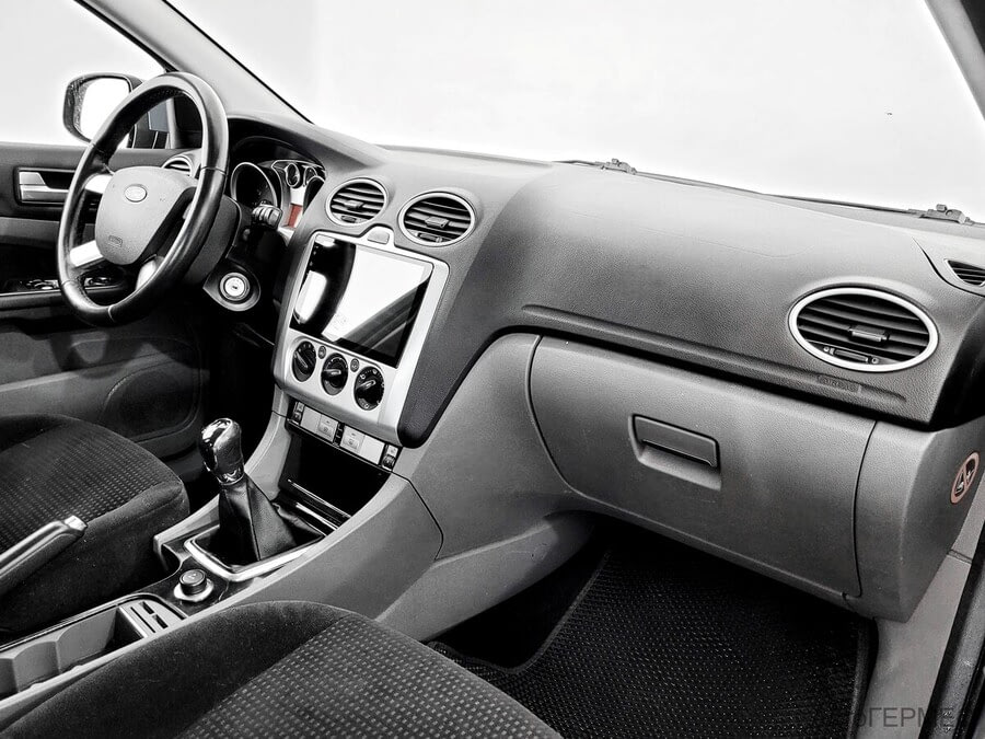 Фото Ford Focus II Рестайлинг с пробегом | №11 Фото Ford Focus II Рестайлинг с пробегом | №11