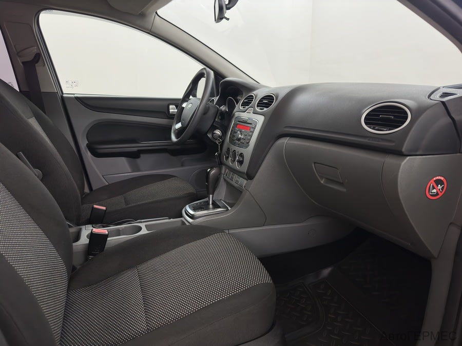 Фото Ford Focus II Рестайлинг с пробегом | №9