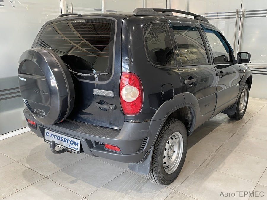 Фото Chevrolet Niva I Рестайлинг с пробегом | №4 Фото Chevrolet Niva I Рестайлинг с пробегом | №4