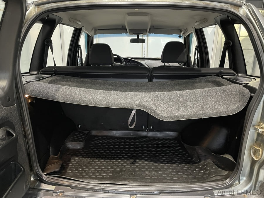 Фото Chevrolet Niva I Рестайлинг с пробегом | №13 Фото Chevrolet Niva I Рестайлинг с пробегом | №13