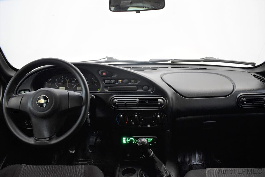 Фото Chevrolet Niva I Рестайлинг с пробегом | №5