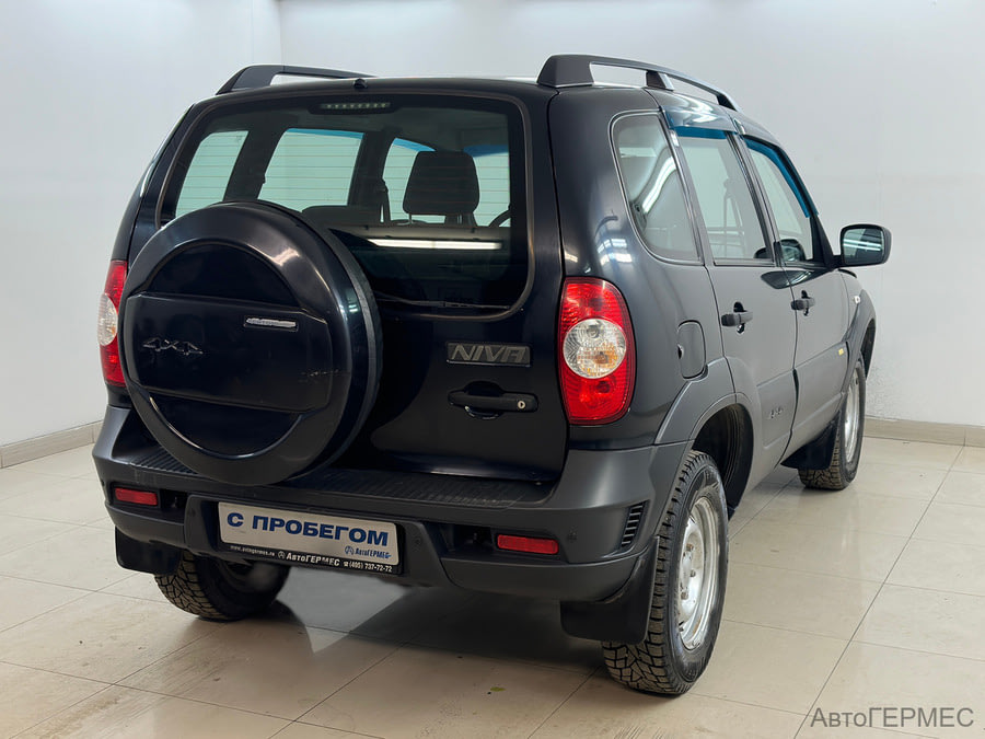 Фото Chevrolet Niva I Рестайлинг с пробегом | №4 Фото Chevrolet Niva I Рестайлинг с пробегом | №4