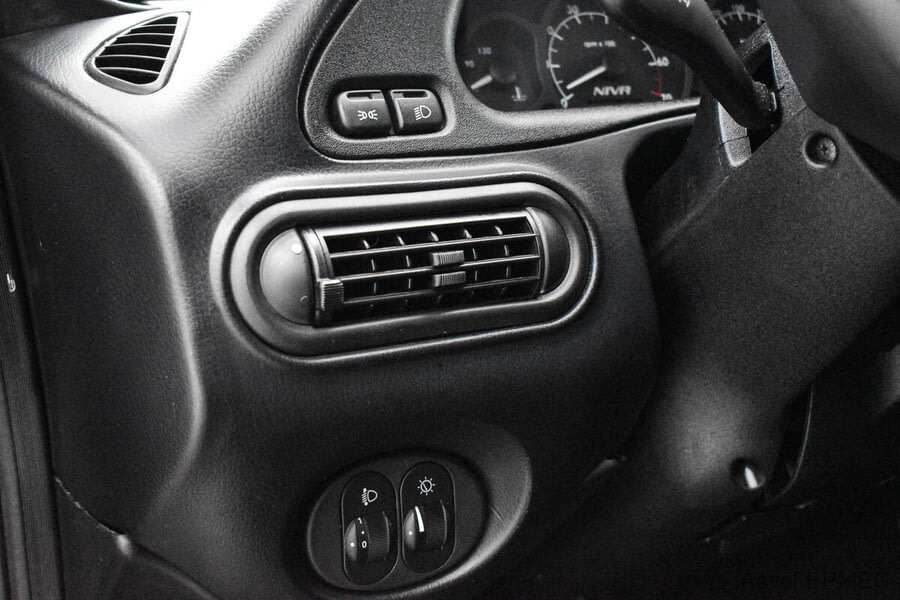 Фото Chevrolet Niva I Рестайлинг с пробегом | №7 Фото Chevrolet Niva I Рестайлинг с пробегом | №7