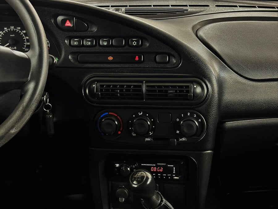 Фото Chevrolet Niva I Рестайлинг с пробегом | №7 Фото Chevrolet Niva I Рестайлинг с пробегом | №7