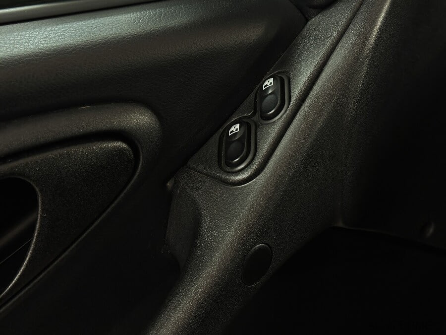 Фото Chevrolet Niva I Рестайлинг с пробегом | №8 Фото Chevrolet Niva I Рестайлинг с пробегом | №8