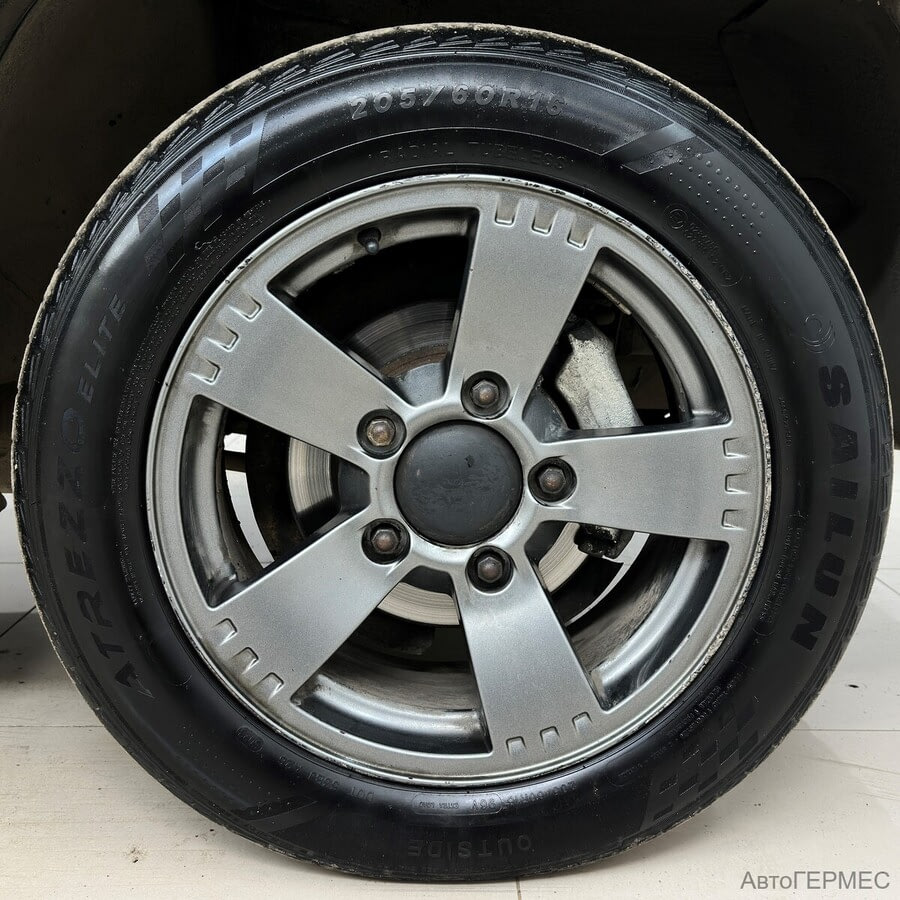 Фото Chevrolet Niva I Рестайлинг с пробегом | №14 Фото Chevrolet Niva I Рестайлинг с пробегом | №14