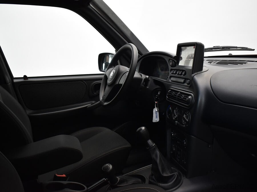 Фото LADA NIVA Travel I с пробегом | №11