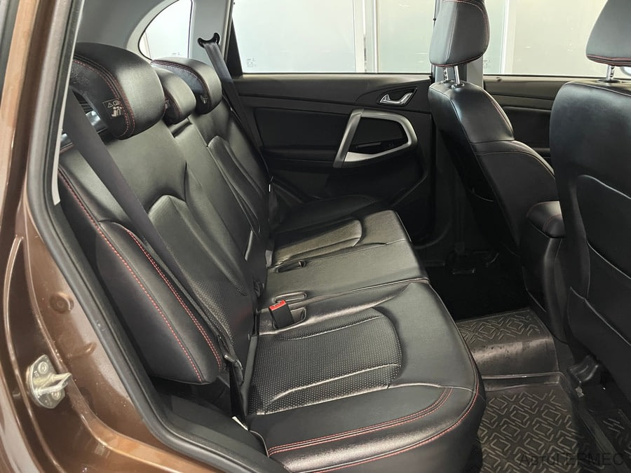 Фото CHERY Tiggo 5 I Рестайлинг с пробегом | №16